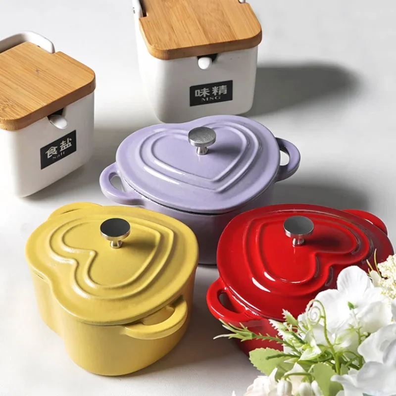 Enamel Cast Iron Cooking Pots Heart-shaped Soup Kitchen Pot Multifunctional Stew Pot Polythermal Insulation Utensils for Kitchen