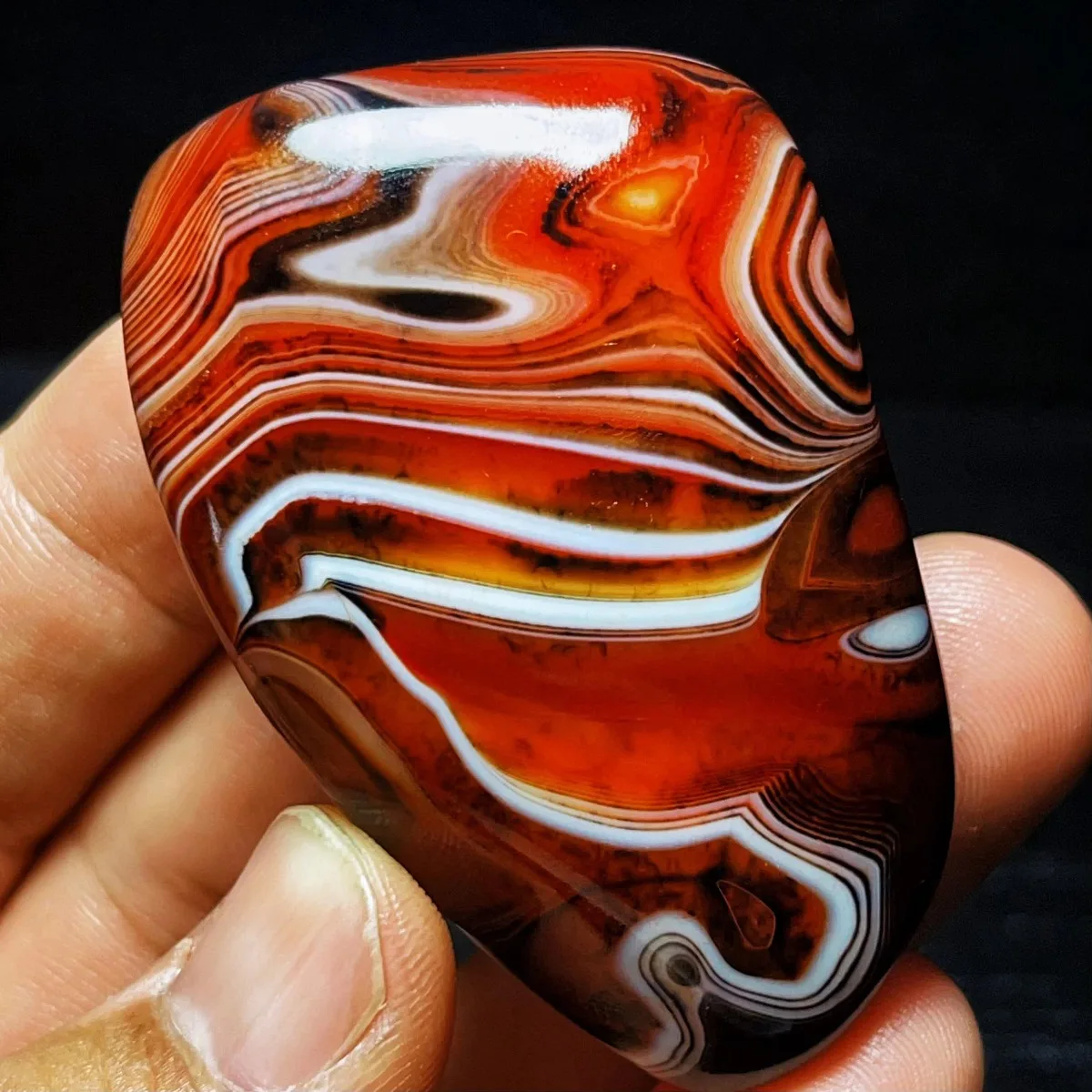 Natural Banded Agate Natural Banding, Polished Tumbled, Rainbow Color, Collector Gift, Crystal Collection, Table Display