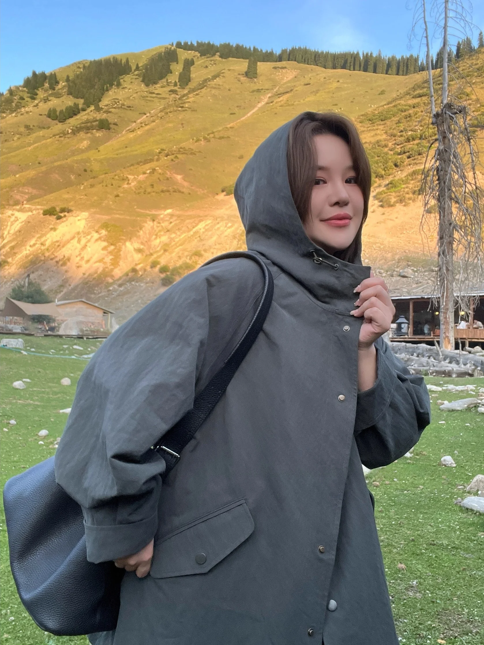 

Куртка JoJo Private Label Workwear с капюшоном и пуговицами, с диагональной текстурой, больших размеров, женская одежда, для фигуры типа «груша»