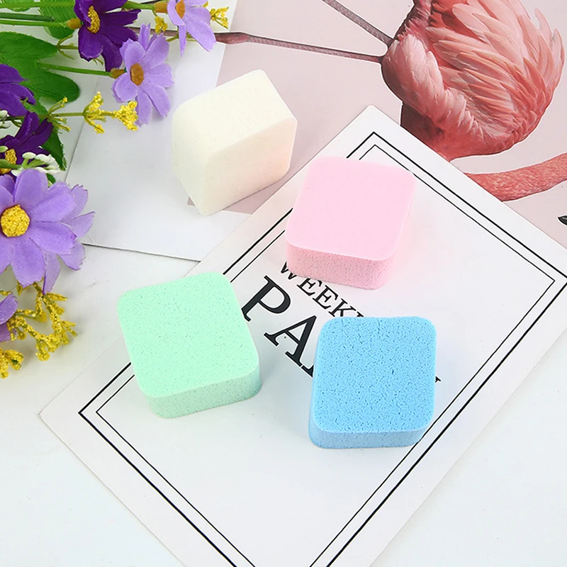 4 قطعة/المجموعة الماس شكل الوجه ماكياج مسحوق نفخة الملونة إسفنجة لينة BB كريم نفخة مستحضر إخفاء العيوب مسحوق نفخة الجمال أدوات