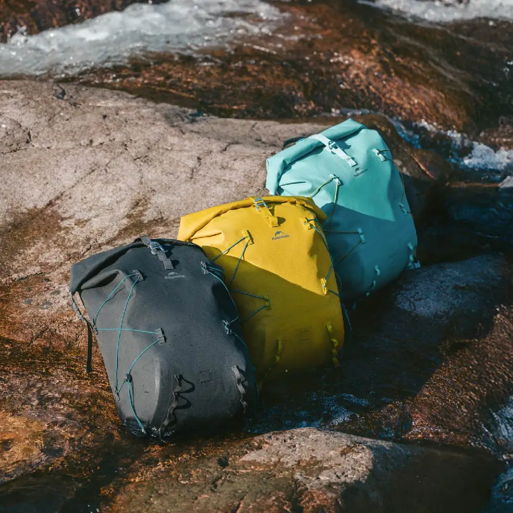 

Naturehike Whale Falling Lightweight Waterproof Shoulder Bag Outdoor Climbing Bag