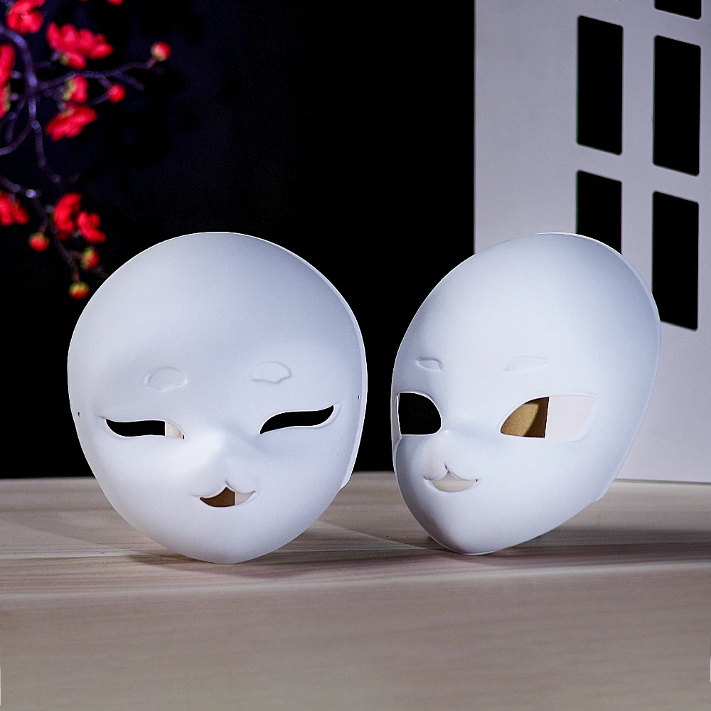 

Korean style handmade pure white embryo cute girl Mengwa Ming plastic PVC mask matte white matte empty mask hand-painted