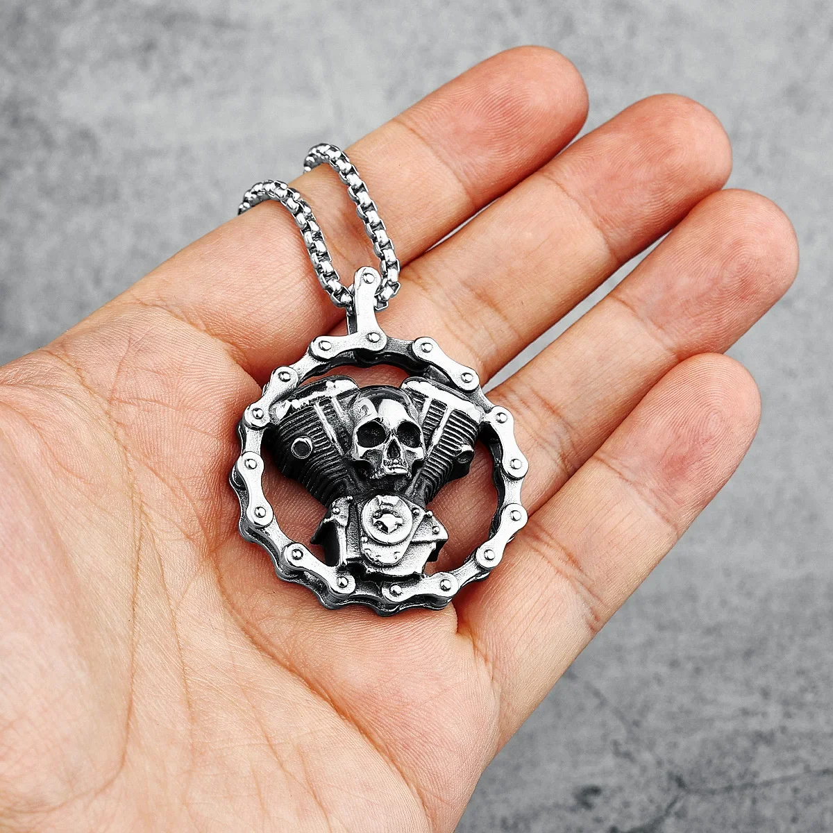 Retro Skull Engine Necklace Chain Machine 316L Stainless Steel Men Skeleton Pendant Rock Punk for Male Biker Rider Jewelry Gift