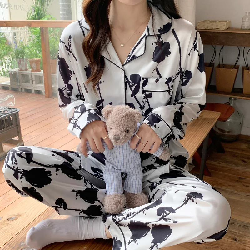 

Spring ice and snow silk evening Korean version of the cardigan small lapel long-sleeved pajamas women's sweet suit home wear