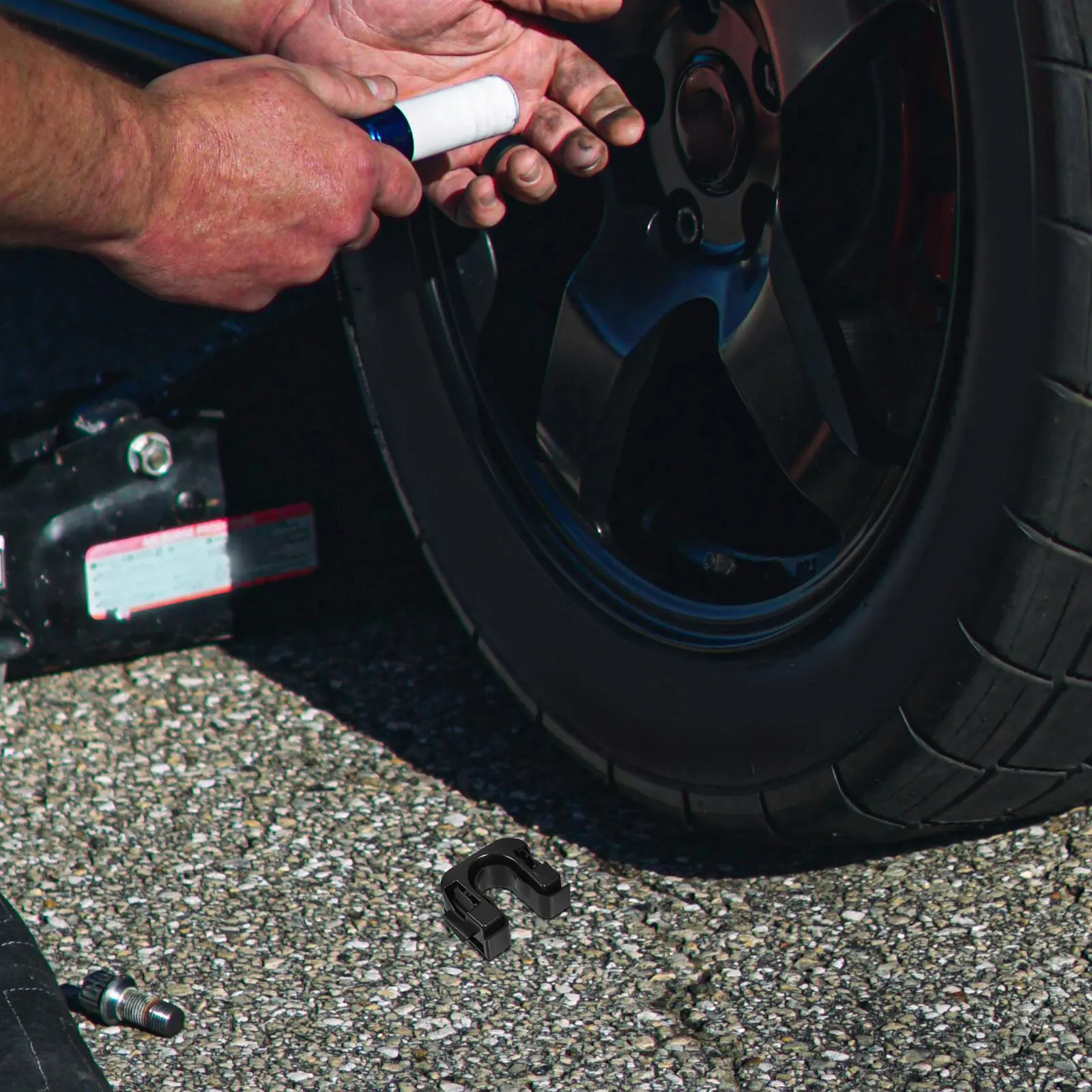 

Комплект из 2 кронштейнов для заднего багажника из ПЭ-материала, усиленные, предотвращают скольжение багажа, зажимы для полки багажника, крепления для багажного бокса