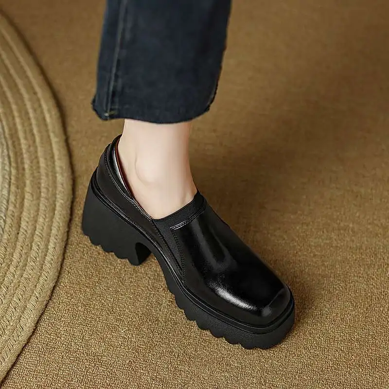 Krazing Pot Full Grain Leather Round Toe Retro Hippie Fashion High Heels Autumn Shoes Casual Platform Catwalk Beauty Lady Pumps image 3