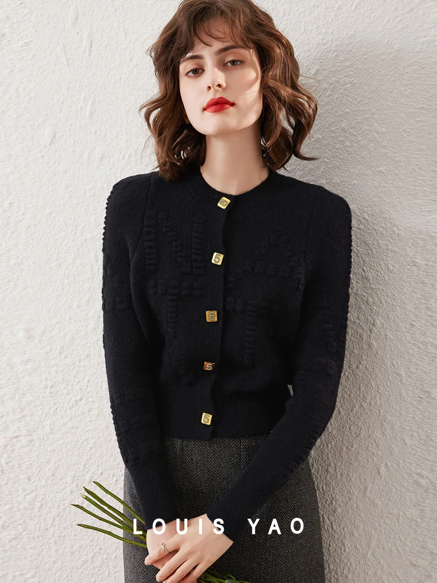 LOUIS YAO 2024 Winter Round Neck Sweater Women\'s Coat Elegant Three Dimensional Pattern Long Sleeve Cardigan Knitted Sweater