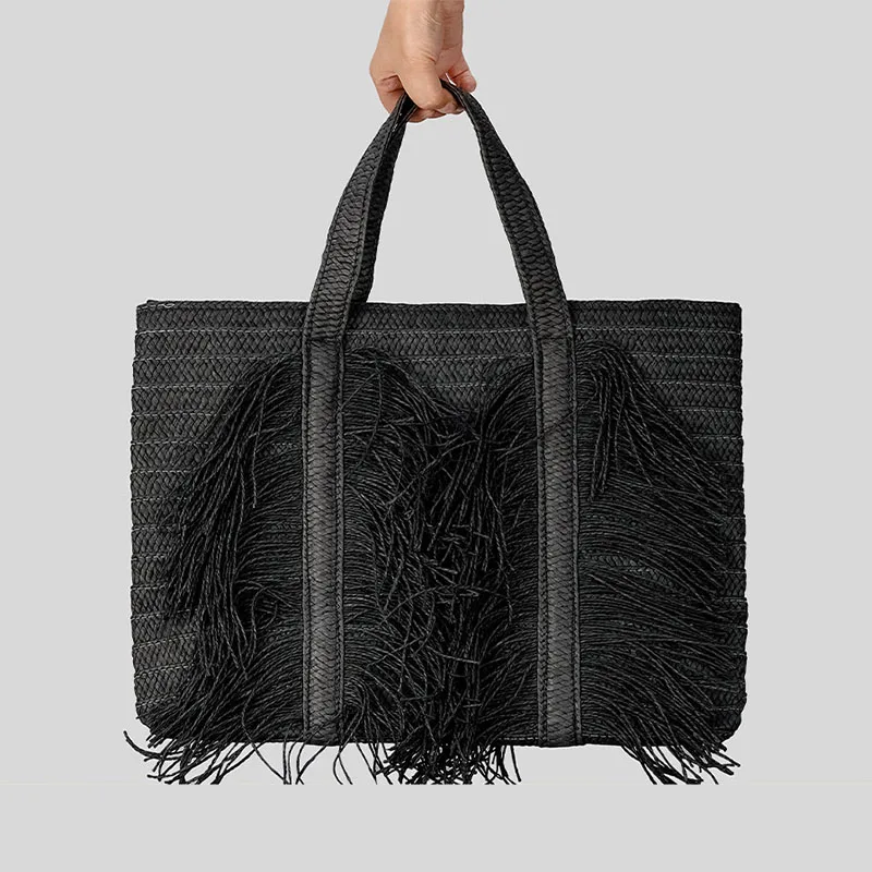 

Spring Summer New Tassel Straw Woven Bags Fashion Simple Large Capacity Handbag Versatile Beach Vacation Women's Shoulder Bag