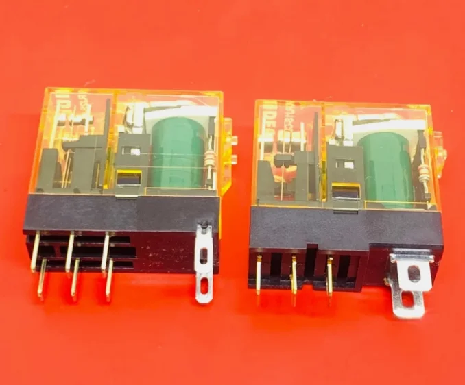 1 шт. RJ1S-CL-D24 RJ2S-CL-D24 A220 rj25-cl-A24 dc12V RJ1S-CLD-D24 SJ2S-05B RJ2S-CL-A220 RJ2V-C-D24 RJ2S-CL-A24