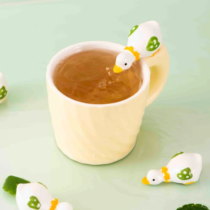 

Creative Cute Duck Mug Ceramic Cups Blue Pink Yellow Home Office Coffee Cups Milk Cups Kitchen Cups Tableware.