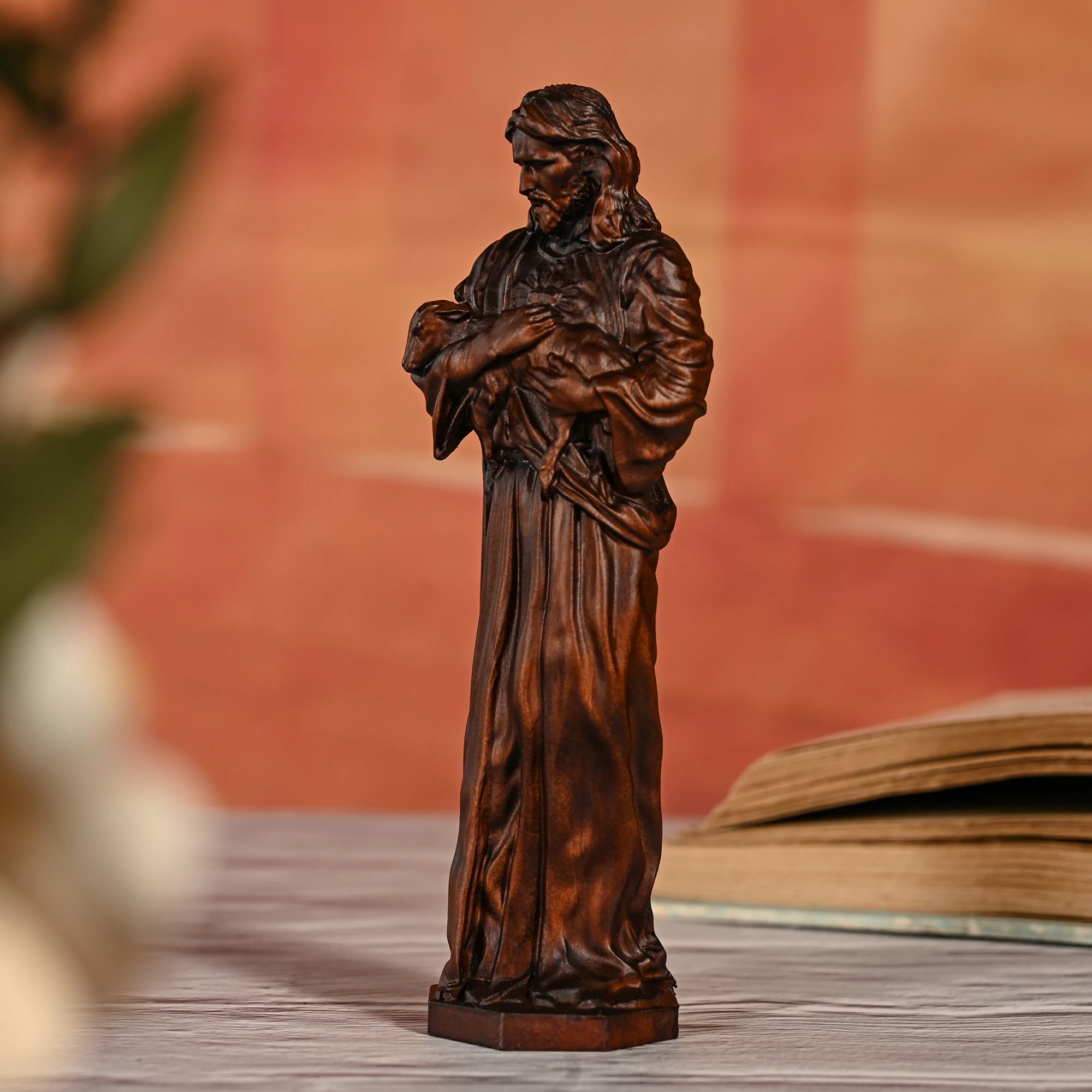 Foreign trade handicrafts Jesus statue ornaments home decoration carving wholesale creative manufacturers cross-border gift deco