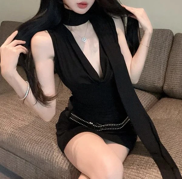 American Sexy Solid Color Camisole Sleeveless Slim Fitting Fashion Deep V Neck Off Shoulder Spicy Girl Basics Corset Mini Dress