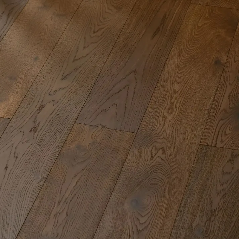 Tamaño personalizado OEM/ODM Piso de roble compuesto de madera maciza personalizado con diseño chino moderno Textura carbonizada Haga clic en uso interior Eng