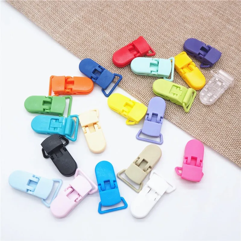 

Chengkai 100pcs 20mm D Shape Plastic Dummy Pacifier Chain Holder Clips Suspender Binder Soothers Alligator Clips