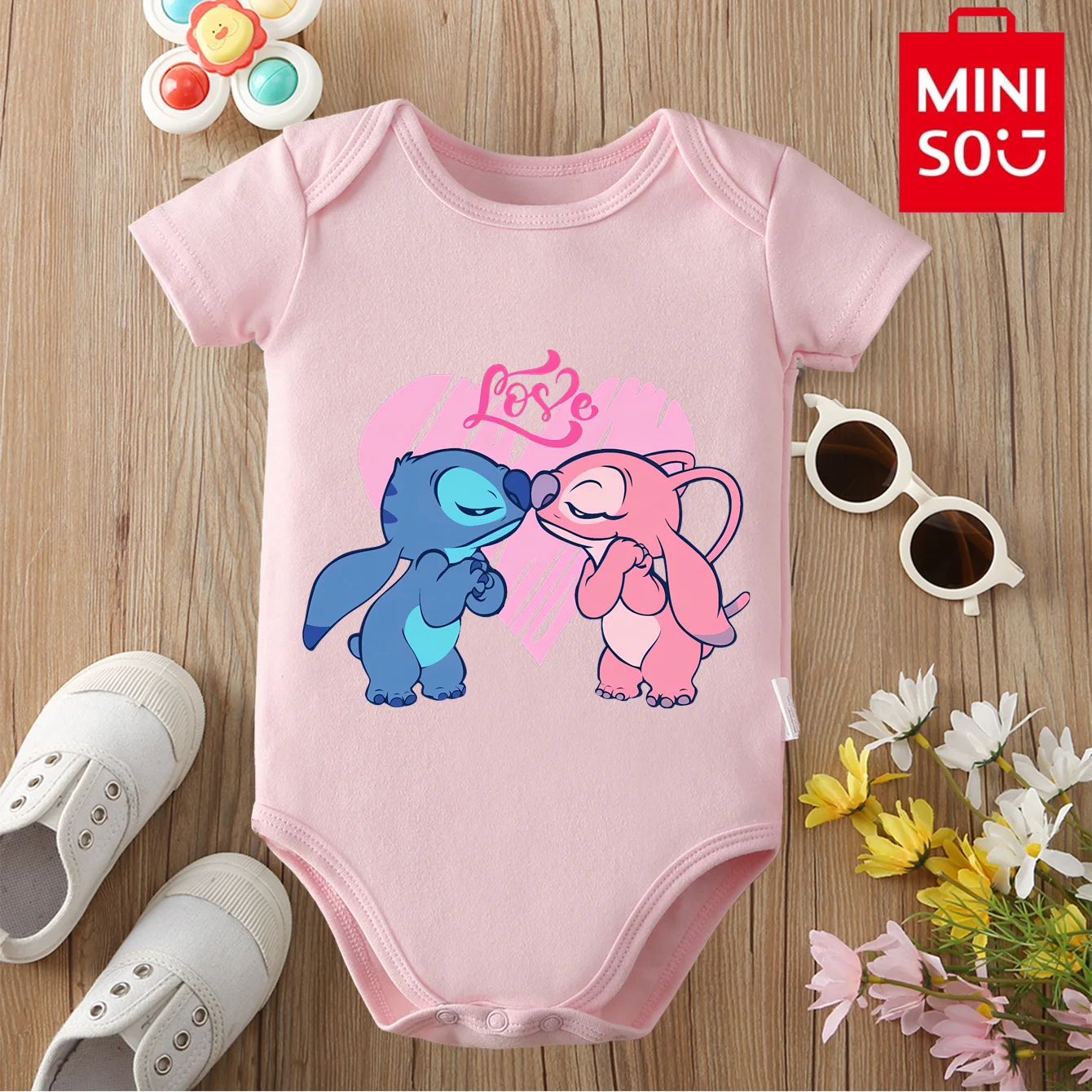 

MINISO&Disney Jointly Signed 100% Cotton Baby Clothe Baby Onesie Bodysuit Stitch & Angel Cute Print for 0 To 12 Months Newborn