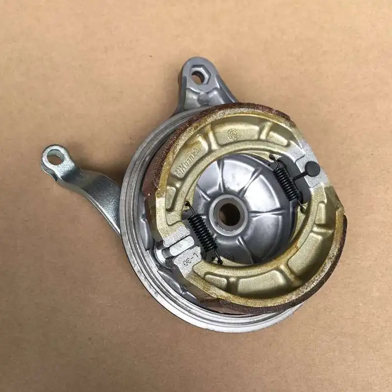 Motorcycle Original Factory Rear Brake Plate Group Drum Cover with Pads for Kymco Ck125-7e Lieluzhe125
