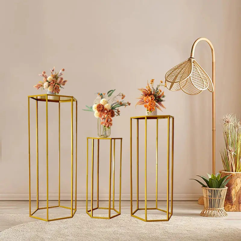 New wedding props golden wrought iron dessert table flower stand scene props hall dress up festival ornaments