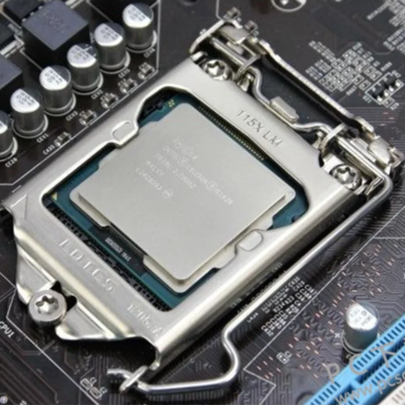 Двухъядерный двухпоточный процессор Core 2 Duo T7800 SLAF6, 2,6 ГГц, 4 МБ, 35 Вт, PGA478