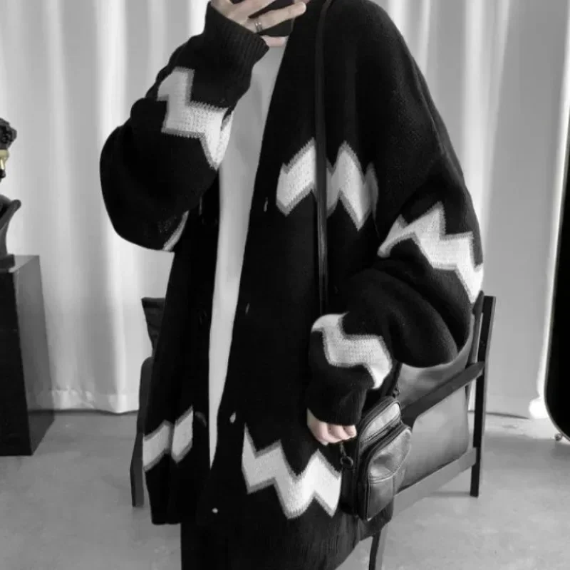 Men\'s Clothing Coat Striped Cardigan Jacket Knit Sweater Male Black V Neck Pull Oversize Long Sleeve 100% Korean 2024 Autumn Fun