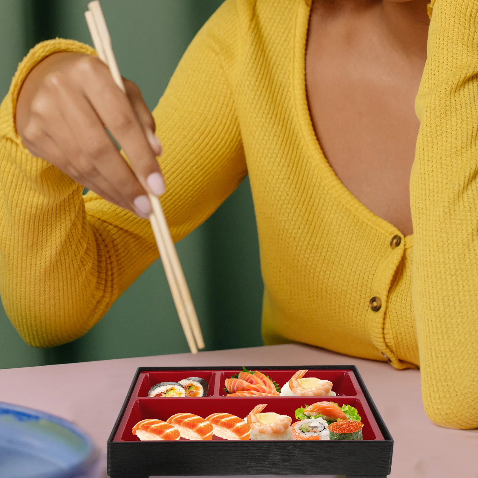 

Japanese Red Print Lid Small Size Three Compartments Plastic Sushi Containers for Adults Lunch Box Accessories