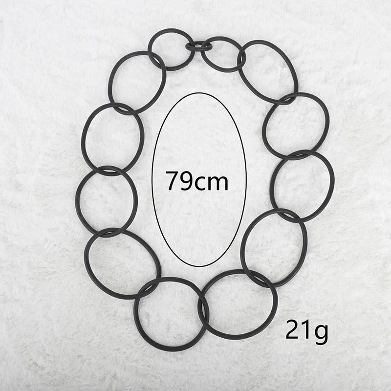 New Gothic Simple Hoop Design Black Rubber Collar Fashionable And Unique Punk Style Clothing Matching Necklace Sweater Chain