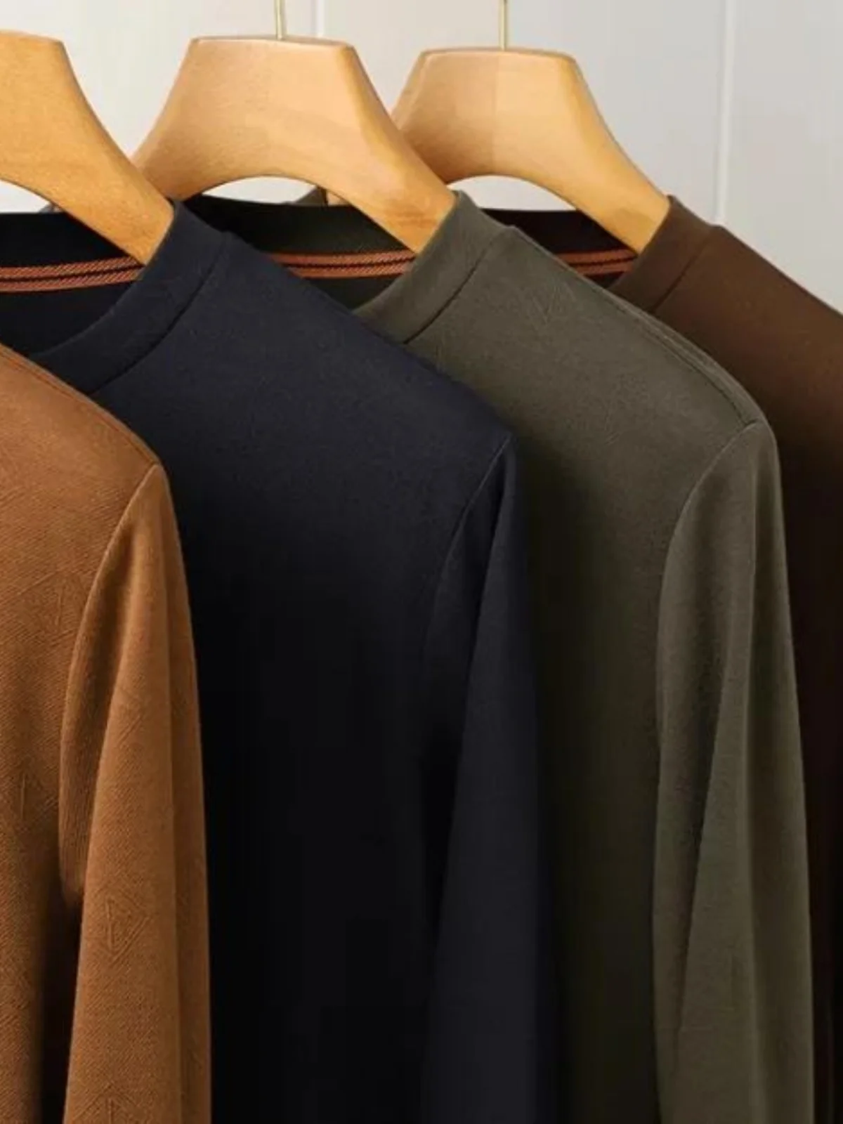 Ultra-Thin Men's Cotton Wool Long Sleeve round Neck Base Shirt Luxury Color Series Fashion Urban Style T-Shirt for Autumn Winter