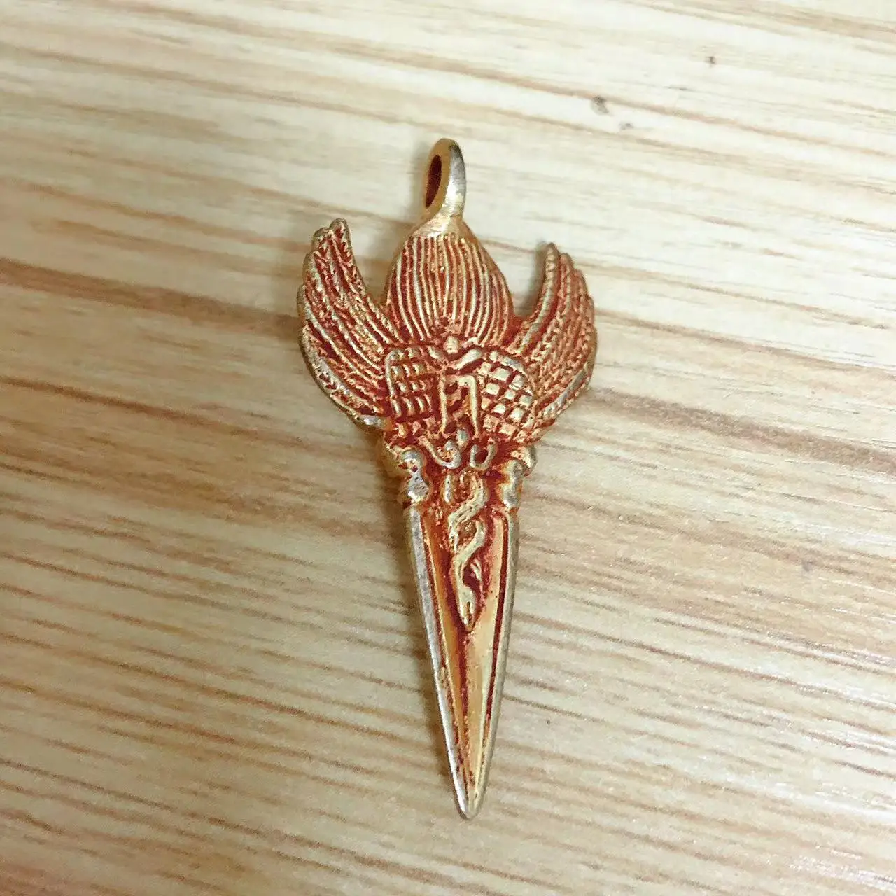 PN903 Ethnic Tibetan Brass Dapeng Amulet Handmade Nepal Metal Vajra Men Pendant Tibetan Collectibles