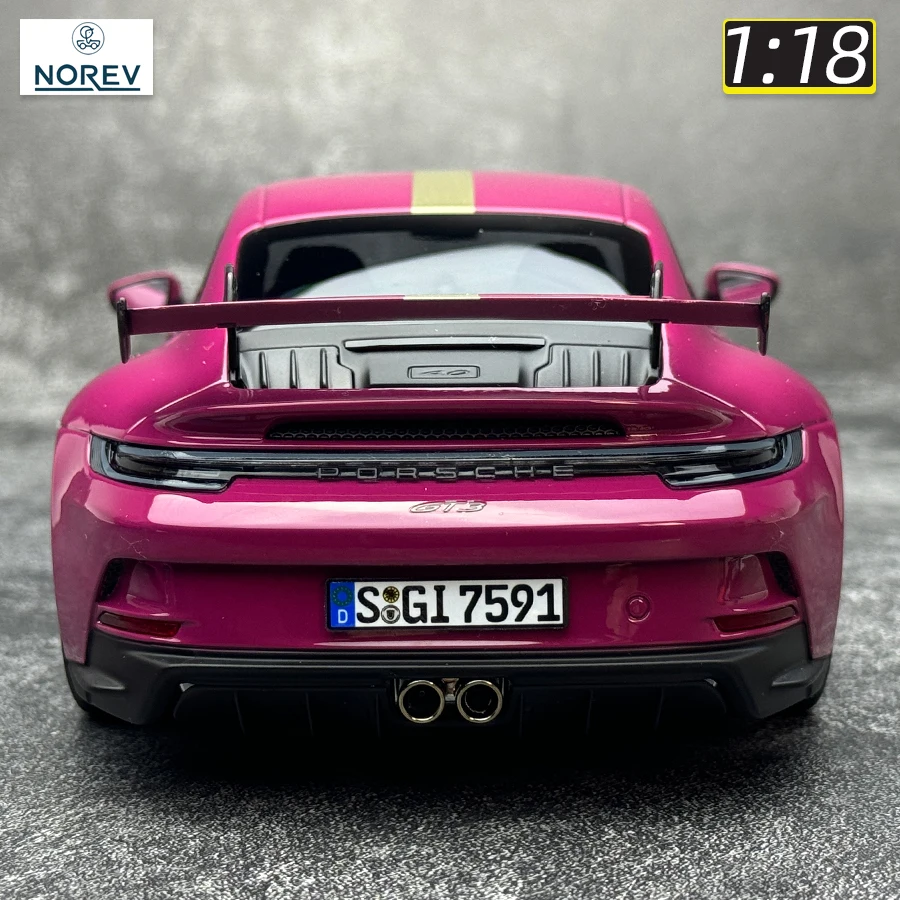 NOREV 1:18 scale New Porsche 911 992 GT3 2021 car model Sports car Metal car model Static display Holiday gift collection