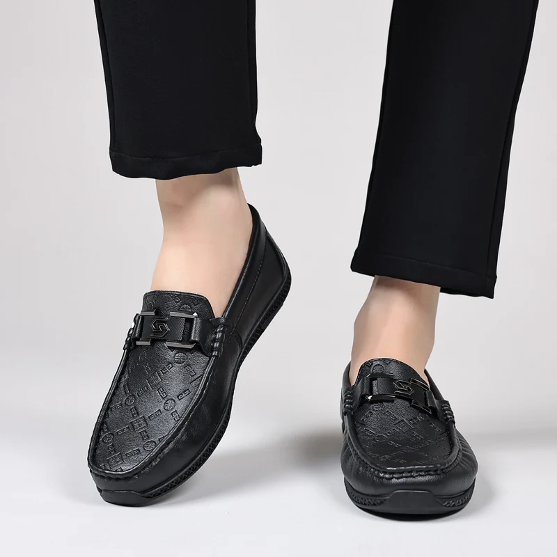 Men's Casual Shoes with New British Style Checkered Design Flat Anti Slip Cover They Are Suitable for Lazy Men's Shoes Sneakers