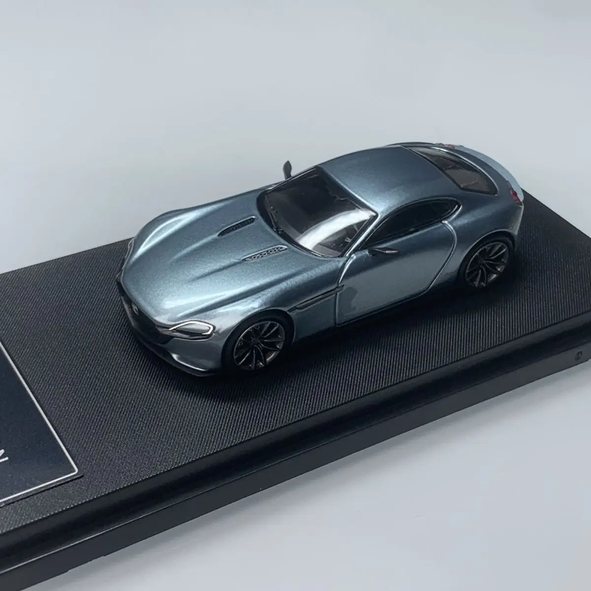 

Литой под давлением RM, масштаб 1:64, концепция Mazda RX-VISION VISION COUPE, модель автомобиля из сплава, Коллекционная игрушка, подарок, сувенир, украшение для дисплея