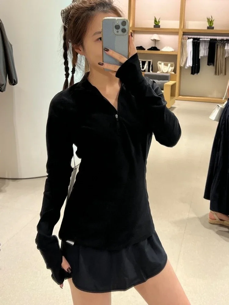 اليوغا قميص بولو المرأة الرياضية نصف سستة ضئيلة طويلة الأكمام أعلى الخريف الأسود الكورية أزياء ضئيلة مريحة الصلبة المرأة قمصان #5