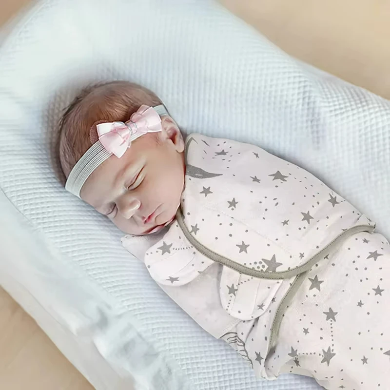 Newborn Baby Blanket Hat Set Blue Giraffe Printed Sleeping Bag Adjustable Cotton Swaddle Wraps for Infant All Seasons 0-6 Months