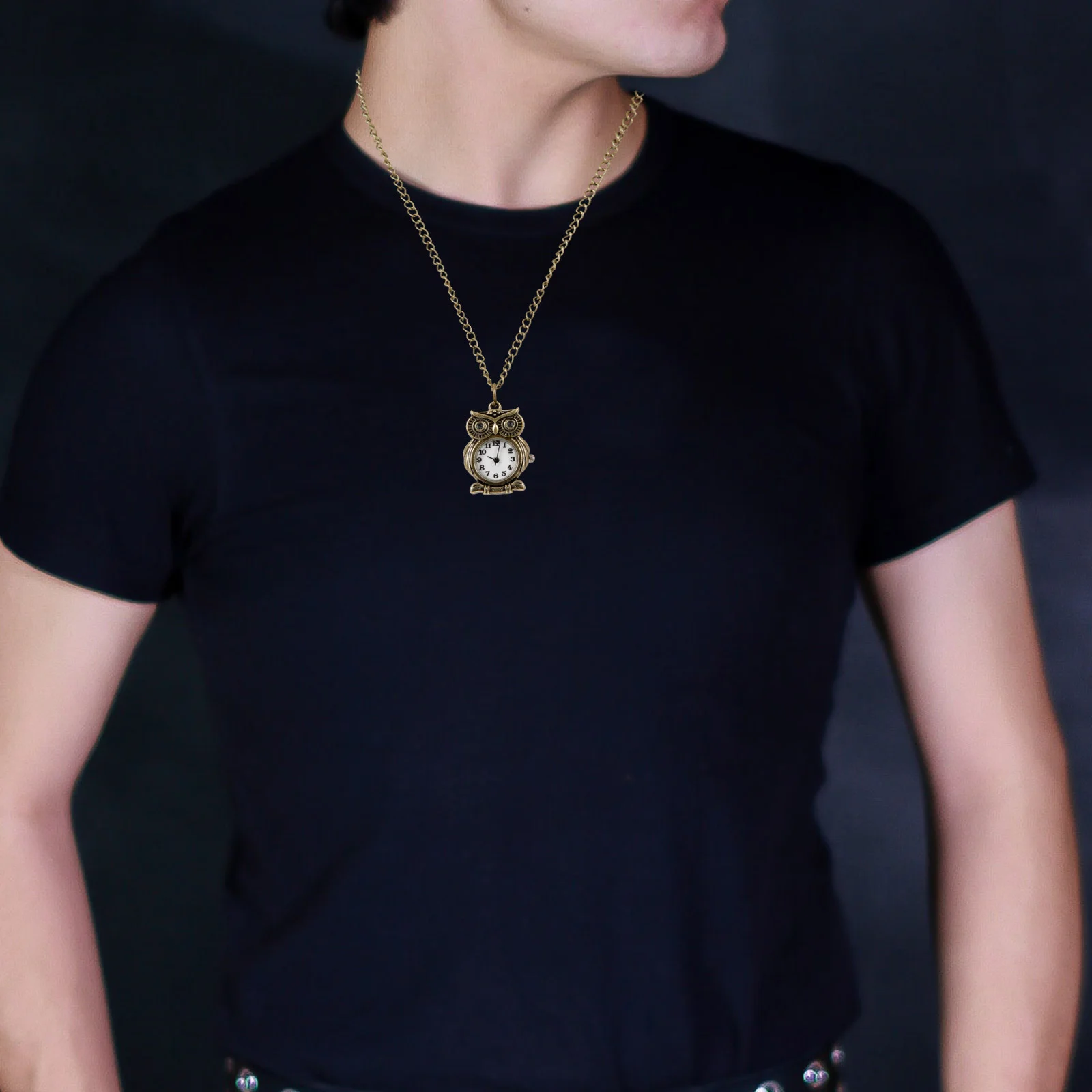 ساعة جيب على شكل بومة عتيقة للجنسين، قلادة ديكور كلاسيكية ميكانيكية رقمية للرجال والنساء