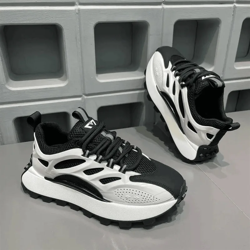 Man's Breathable Vulcanized Sneakers Summer Thick Bottom Wear-resistant Leisure Sport Shoes Youth Popular Men Jogging Shoes 2025
