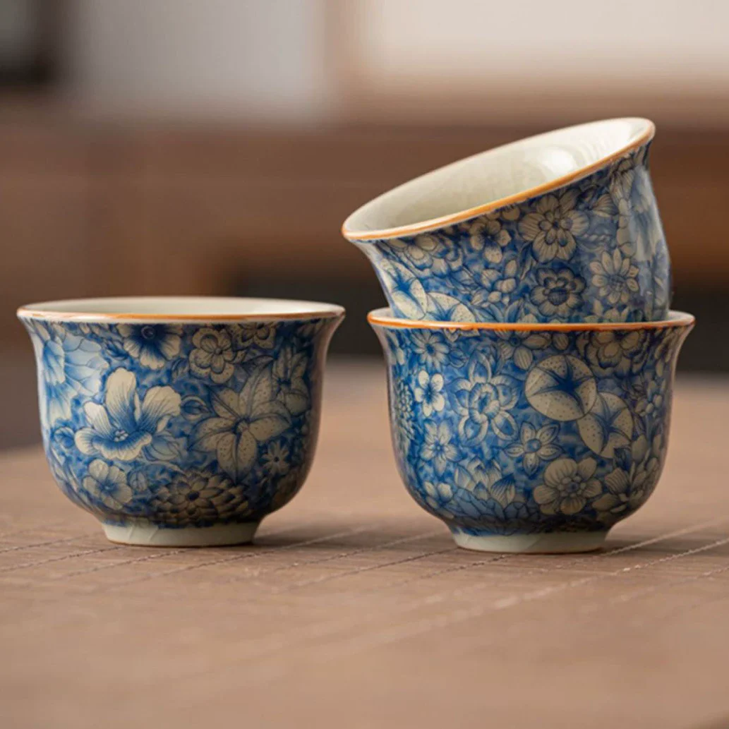 

1PCS Ice Crack Ceramic Retro Style Buddhist Blue and White Tangled Pattern Master Cup Tea Set Accessories Porcelana Tea Cup