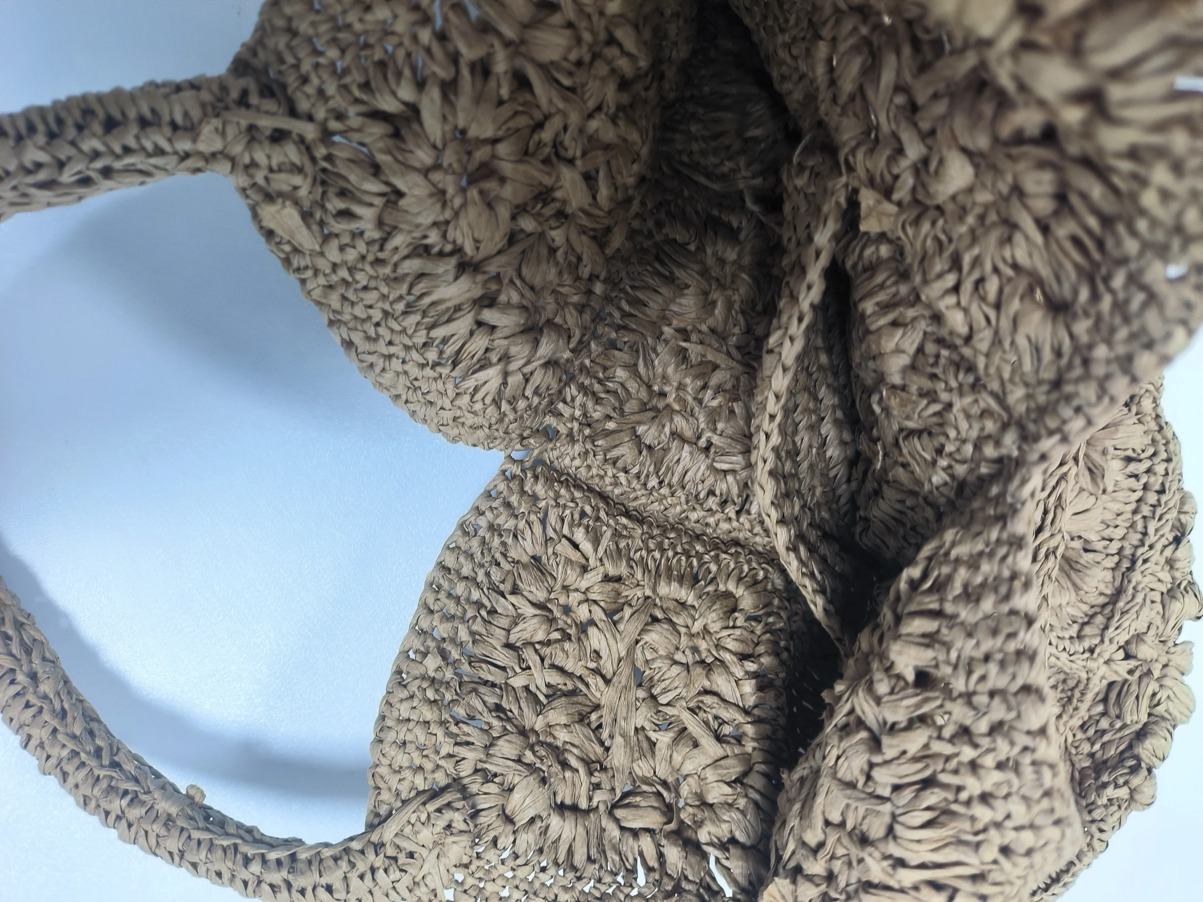 Handgefertigte Strandtasche aus gewebtem Papier, hochwertige 3D-Blumen-Grastasche, große Kapazität, tragbare Urlaubstasche für Frauen am Meer. – Detail 6