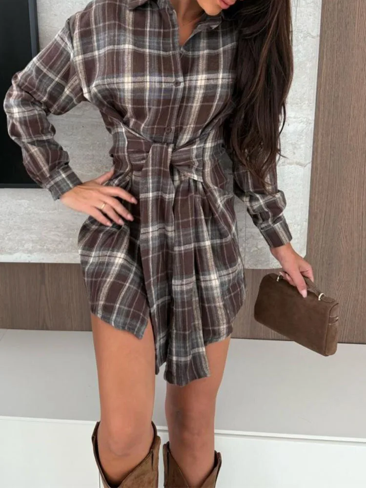 Langes, kariertes Damenhemd mit Schnürung für Frühling und Herbst im neuen Stil, Reversknöpft und langärmliges Hemd im urbanen Pendlerstil