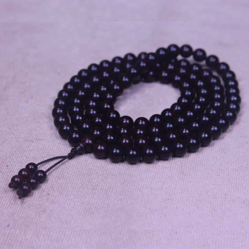 

Настоящий индийский буддийский браслет из 108 бусин с мелкими листьями, из сандалового дерева и палисандра, культурный предмет для ручной полировки и выдержки.