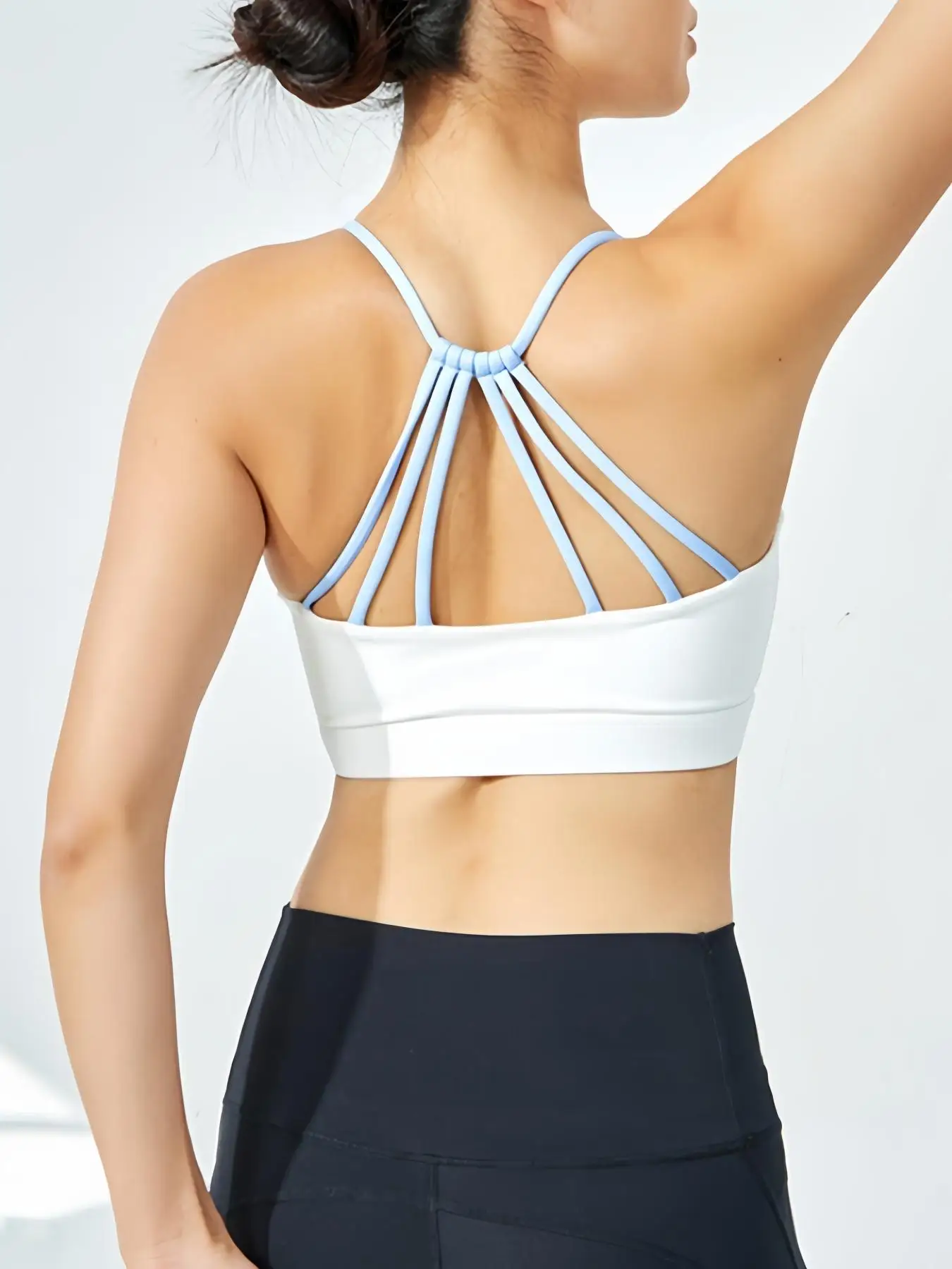 حمالة صدر رياضية مطبوعة مرقعة للنساء، قميص رياضي قصير كاجوال مريح وجيد التهوية لليوجا والتمارين الرياضية في صالة الألعاب الرياضية، ملابس رياضية للسيدات