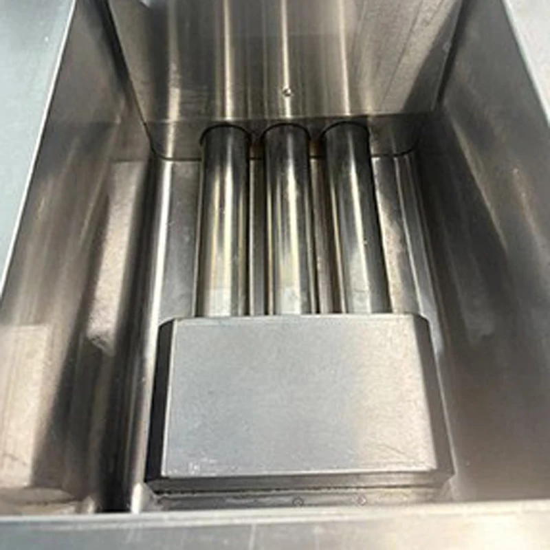 Gas-Fired Constant-Temperature Fryer Commercial Single-Tank, Dual-Basket Model New LPG Fryer Chicken-Specific Fryer(Customized)
