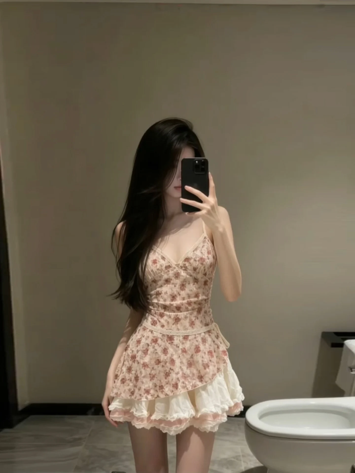 

XZY plus Size Pure Desire Irregular Design Floral Strap Short Skirt Women's Summer Slimming Fit Casual V-neck Polyester Fiber