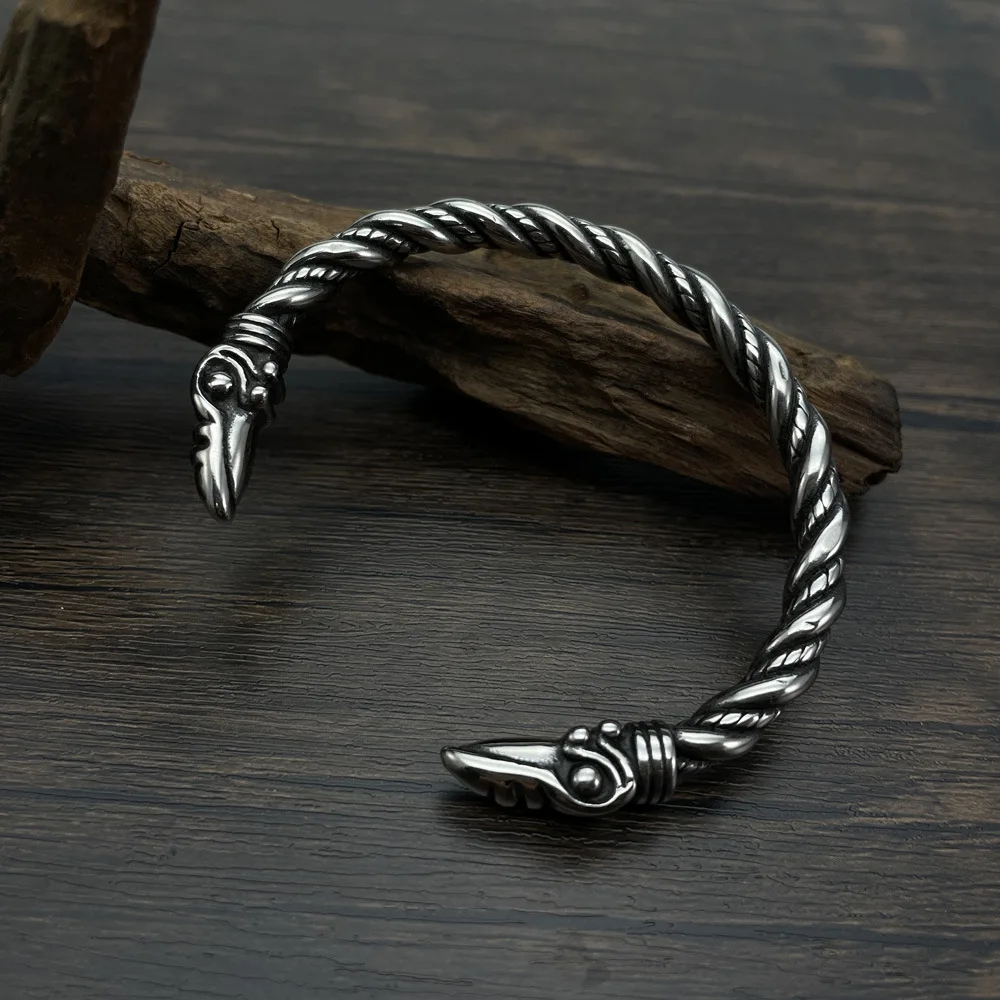 

Stainless Steel Retro Men's Viking Eagle Head Bracelet Fashion Simple Open Bracelet Never Fade Creative Nordic Jewelry Wholesale