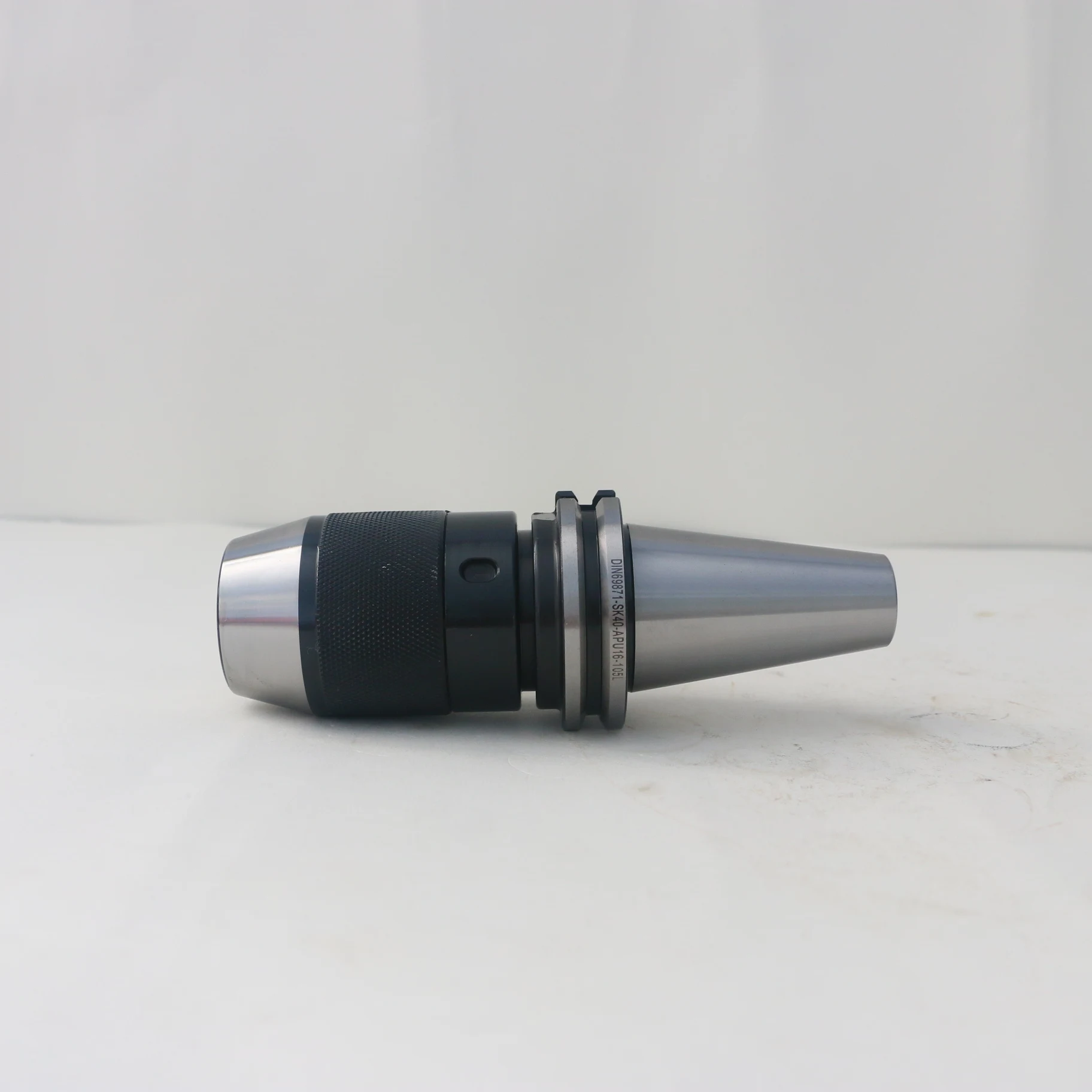

2025 DIN69871 Standard Integrated Keyless Drill Chuck SK APU Tool Holder for CNC Machine