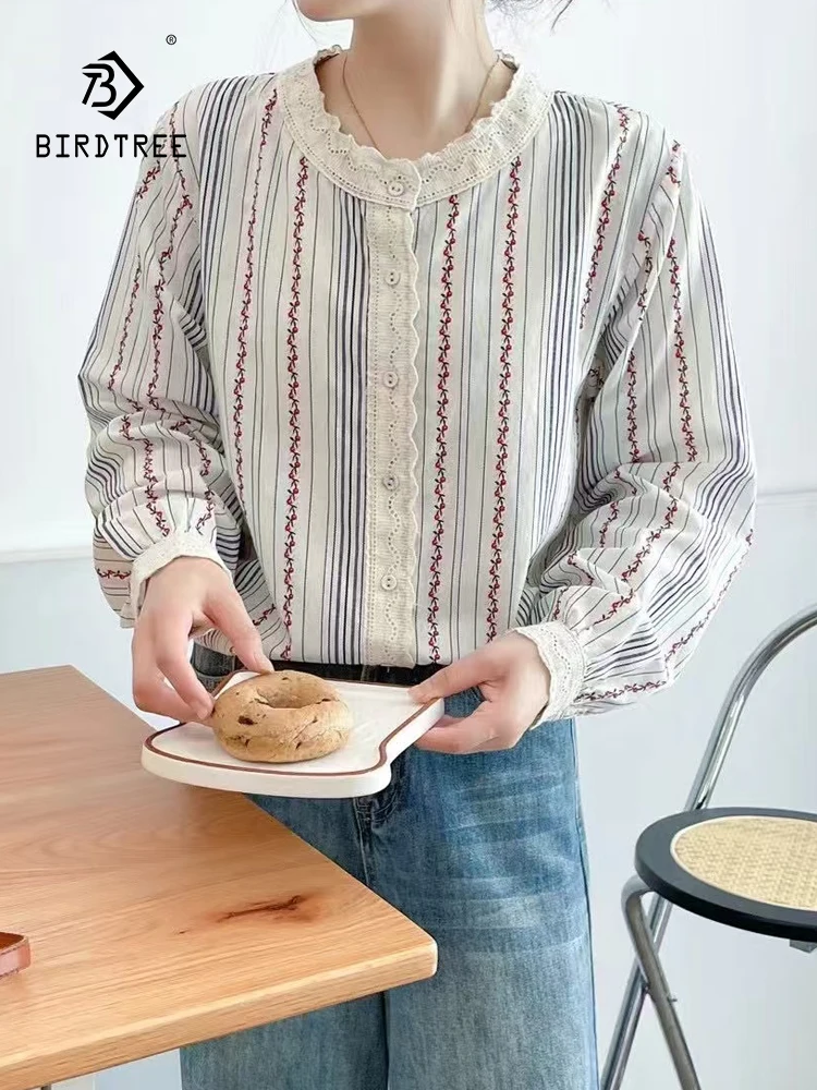 

Новинка 2025, осенняя хлопковая рубашка с длинным рукавом, женская кружевная лоскутная блузка в полоску с принтом, французская милая свободная блузка Mori Girl T58925CC