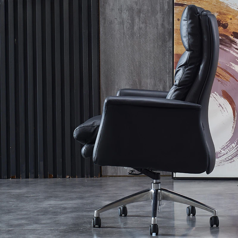 2Boss's chair can be reclined in genuine leather, home computer chair, office swivel chair