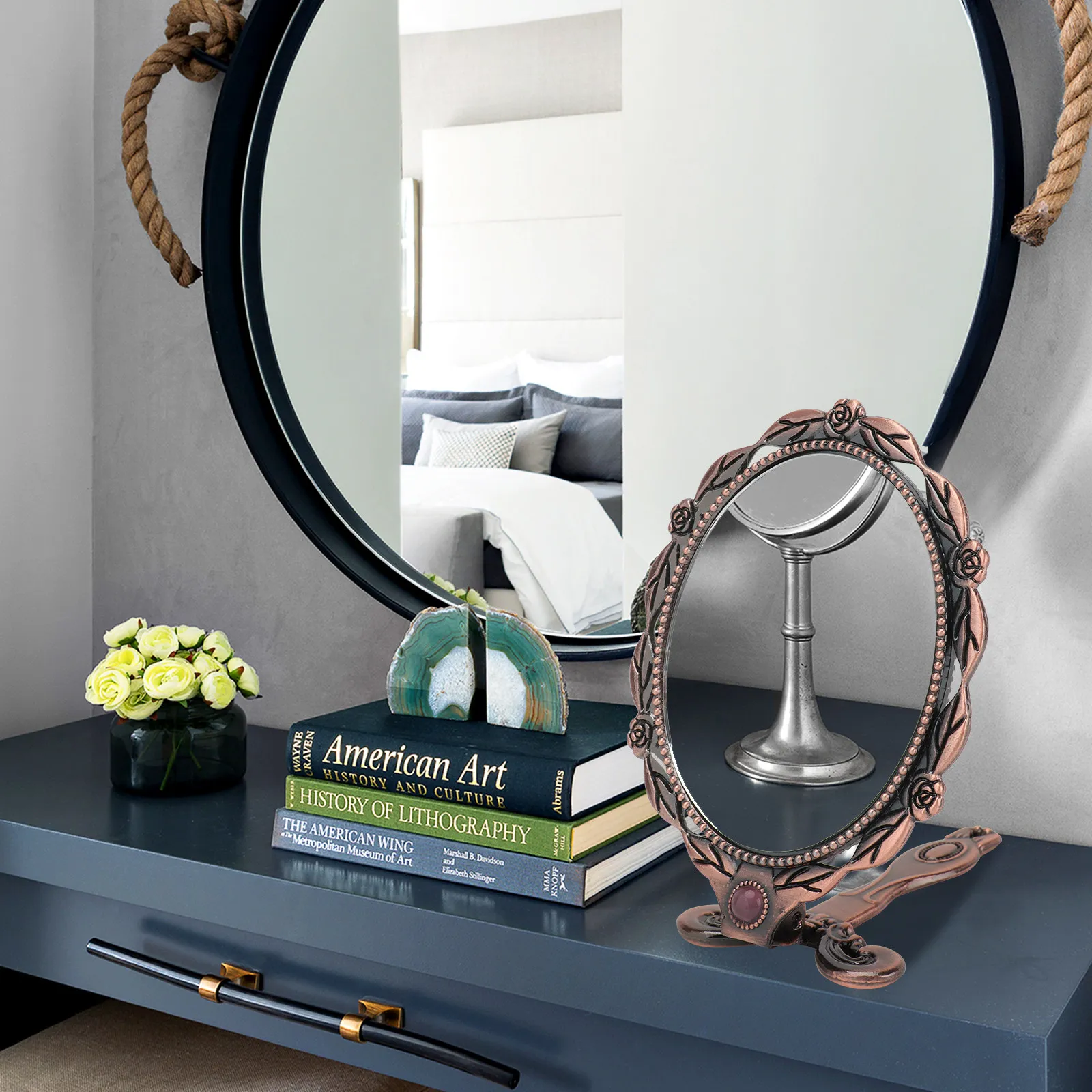 

Small Handle Vintage Folding Makeup Mirror Red Bronze Oval Compact Pocket Mirror Portable Lightweight Women Travel Supplies