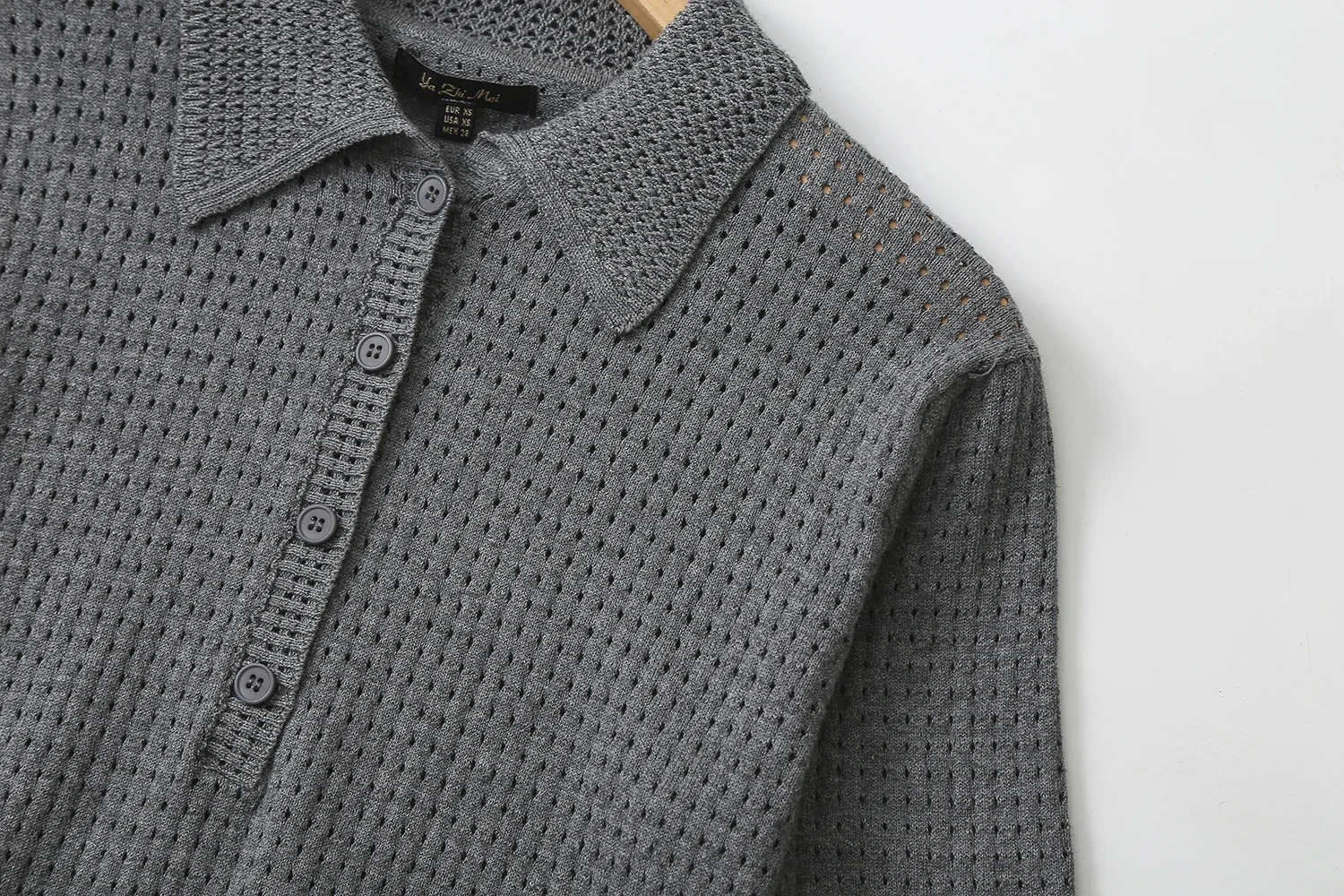 Ethereal MD 2026 YAZHIMEI new style of Women\'s casual Gray smart commuter hollowed out Polo neck five-quarter sleeve sweater