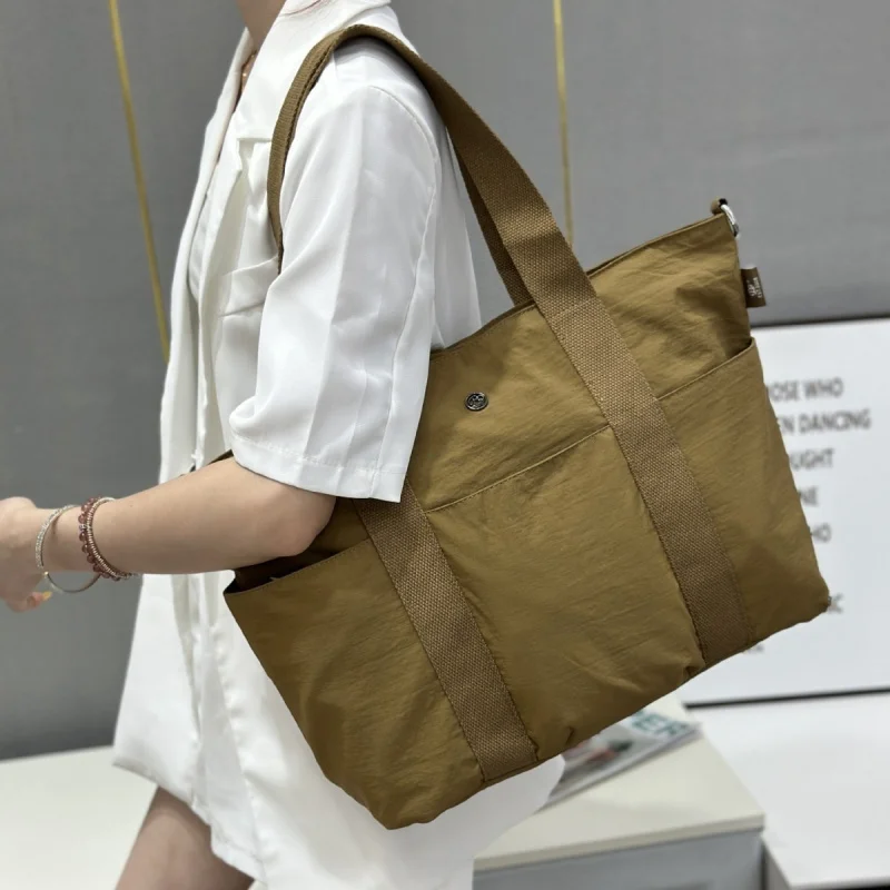 Retro Ultra-light waterproof nylon single-shoulder bag large capacity college commuting bag underarm bag crossbody bag Handbag