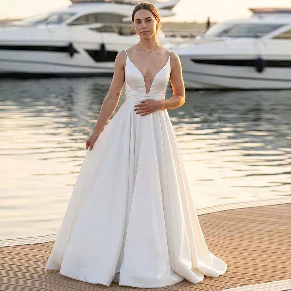 

Modern A-Line Deep V-Neck Satin Wedding Dress for Brides Customized Sleeveless Spaghetti Straps Zipper Back Bridal Gowns