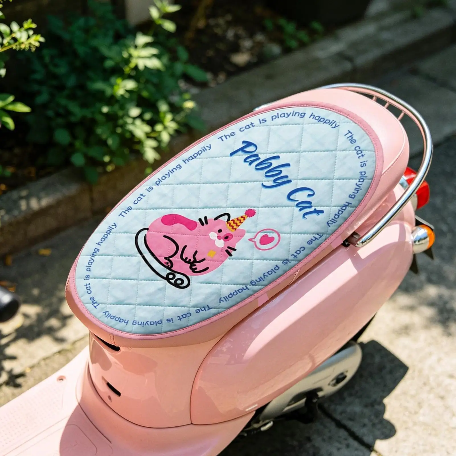 Motorcycle Seat Cover UV Reflective Protector Double Layer Motorcycle Seat Shade for Electric Scooter Summer Hot Weather Outdoor